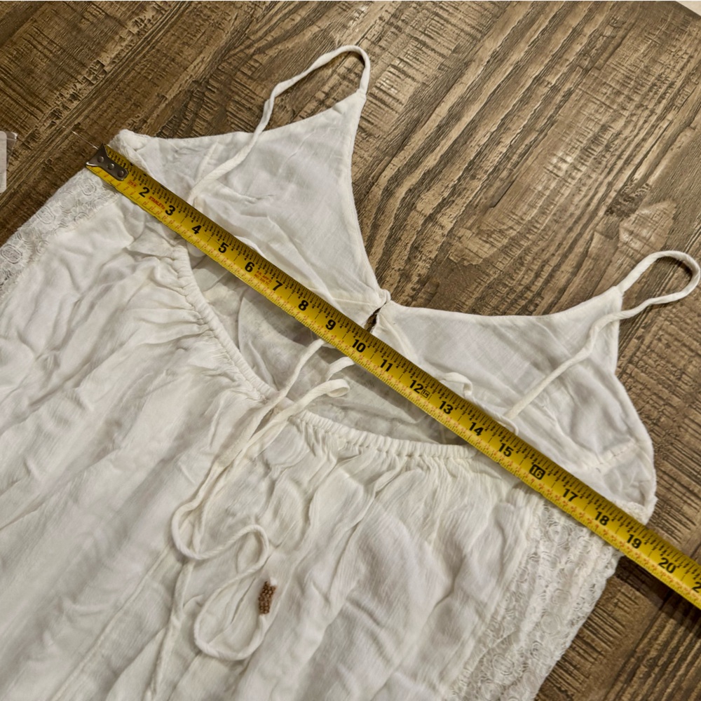 Free People Trail of Flowers Maxi Dress. - Picture 4 of 6